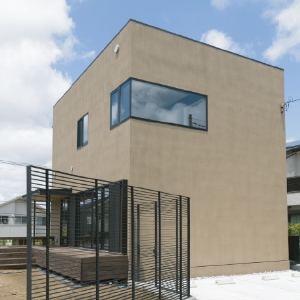 広ーいテラス。BBQ?プール？天体観測？ 使い方は無限大です。